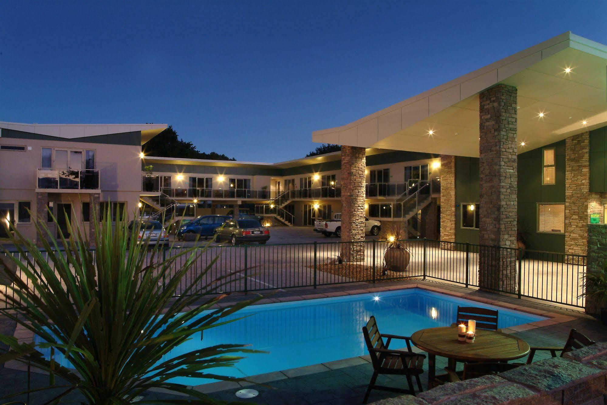 Stay 284 Rotorua - Refurbished Modern Accommodation Zewnętrze zdjęcie
